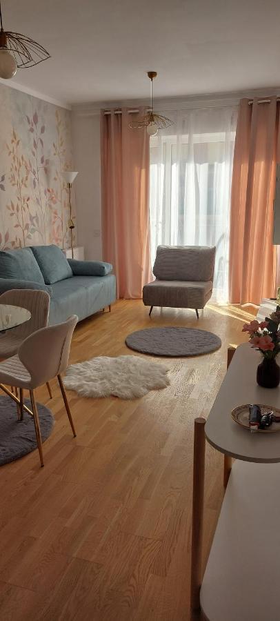 Apartment Luxury New Private Parking *
